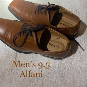 Men’s 9.5 Alfani, brown dress shoes. Worn once- like new condition. Lace up
